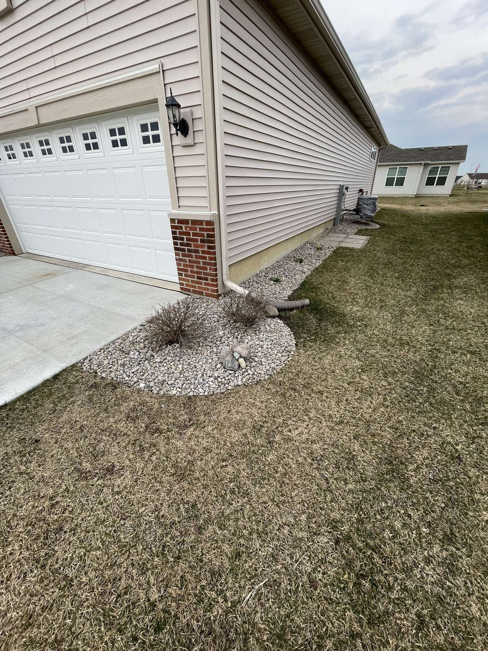 Gallery photos for Transforming Home Exteriors with Decorative Rock in Cedar Lake: Image #3