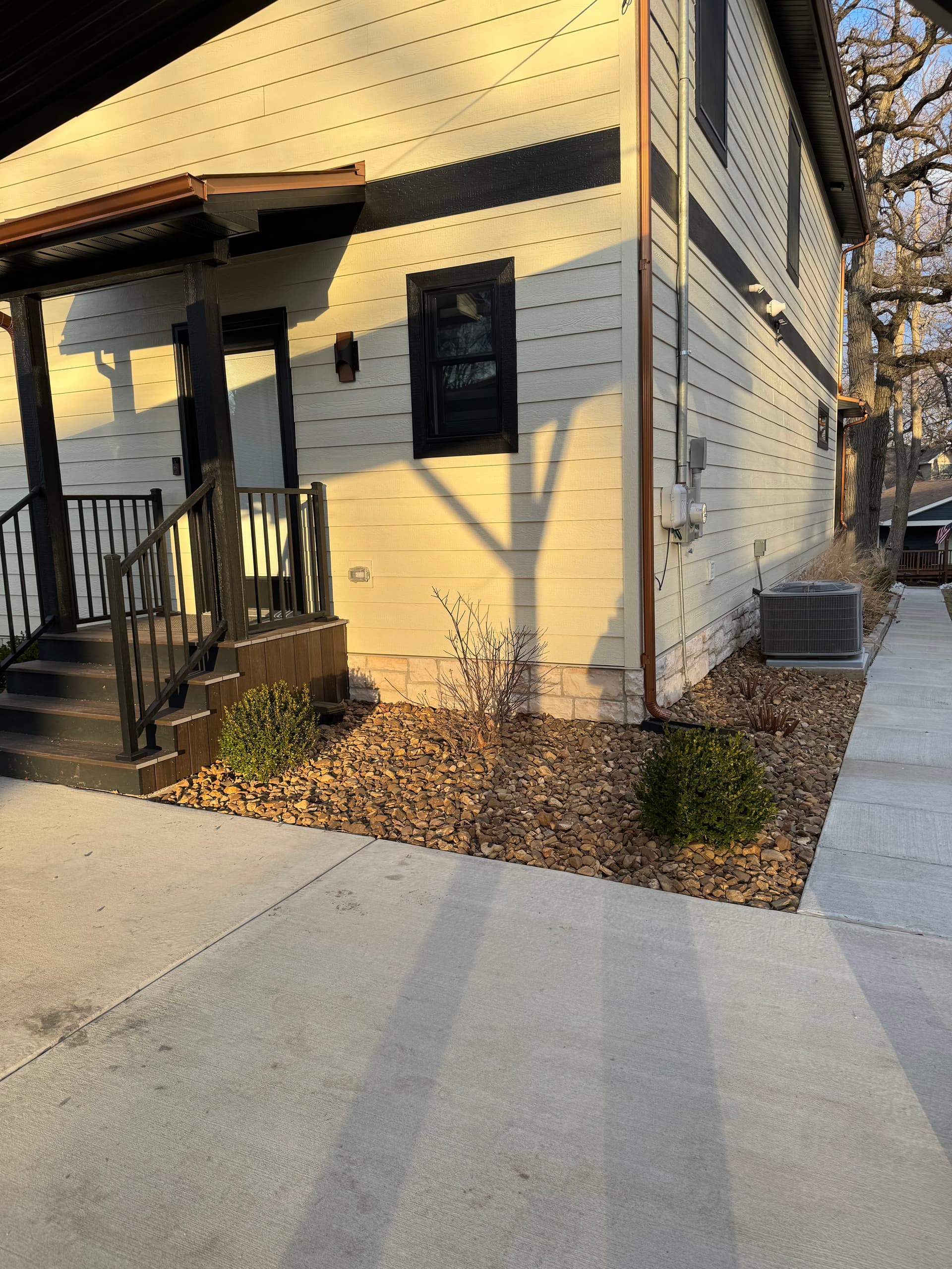 Gallery photos for Cedar Lake Home Gets a Landscape Makeover: Image #6