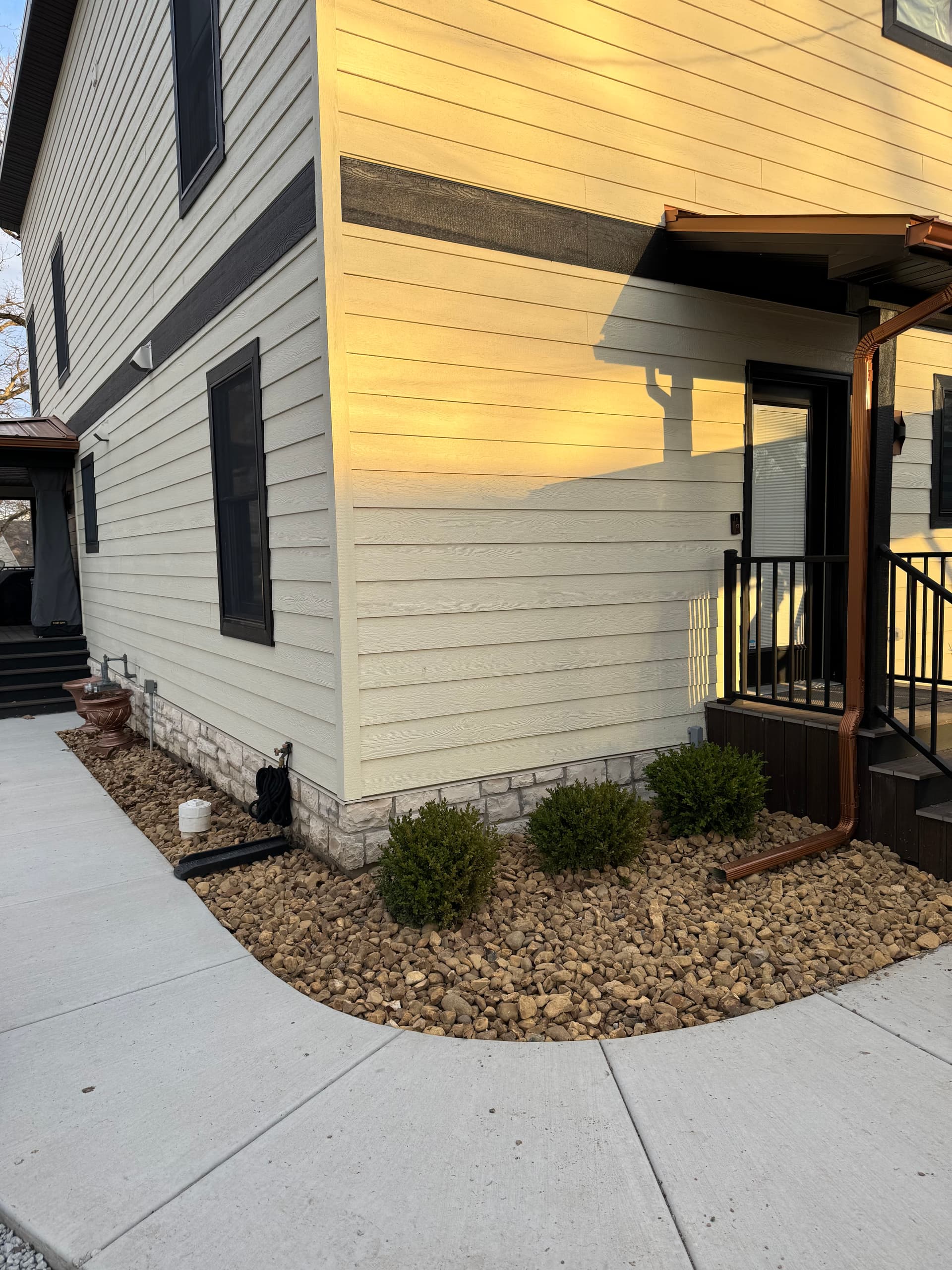 Gallery photos for Cedar Lake Home Gets a Landscape Makeover: Image #5